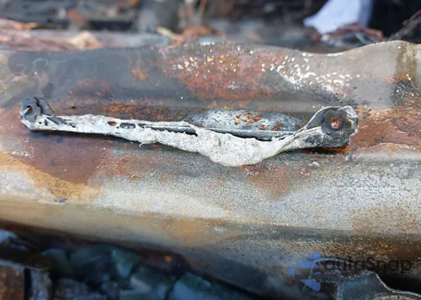 2018 Toyota Tacoma Sr из США, поврежденный, VIN 5TFRX5GN6JX117561